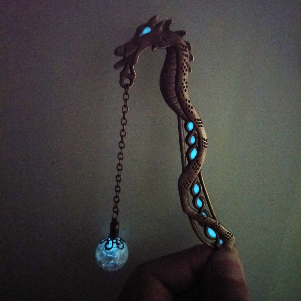 Glow-in-the-Dark Dragon Bookmark – Vintage Metal Fantasy Page Marker for Book Lovers & Dragon Reader Gifts