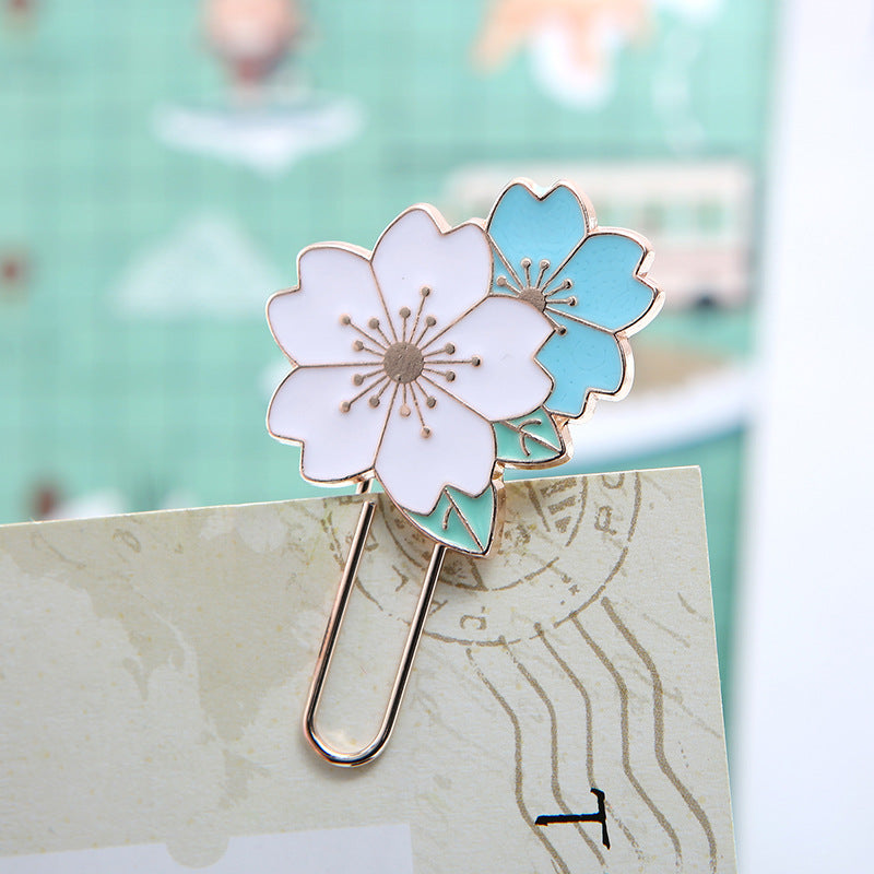 Creative Metal Children’s Bookmark with Flower Design