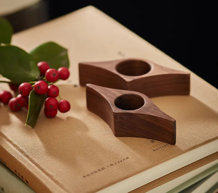 📖 One-Handed Book Page Holder – Wooden Thumb Ring for Easy Reading