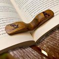 Wooden Bird Thumb Bookmark – One-Handed Page Holder for Comfortable Reading & Book Lover Gift