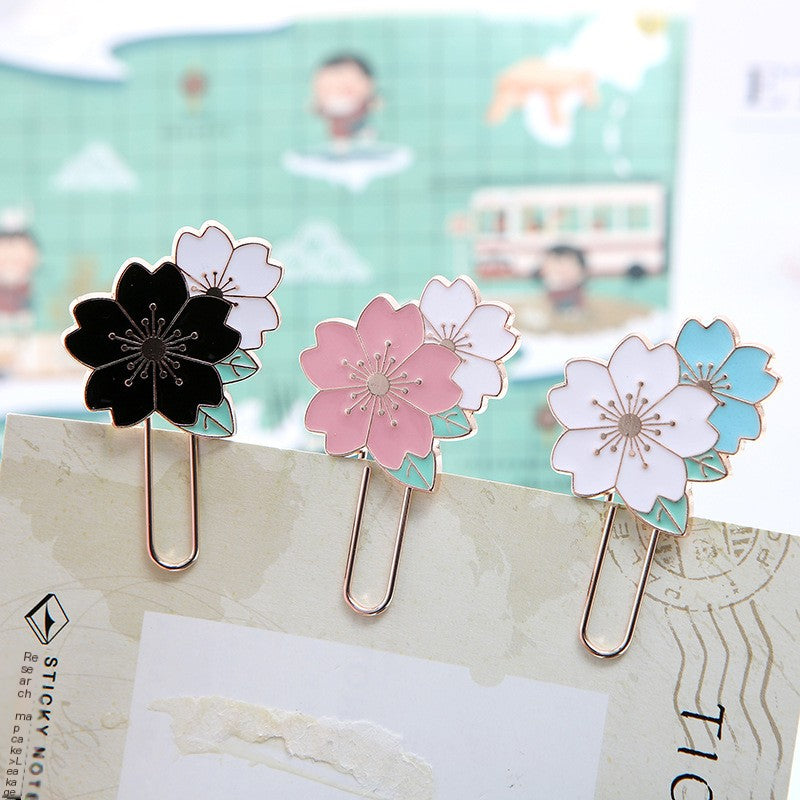 Creative Metal Children’s Bookmark with Flower Design