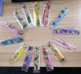 Creative Dried Flower Resin Tassel Bookmark Gift