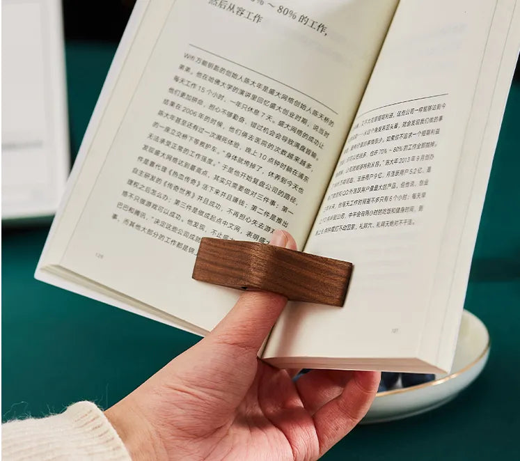 📖 One-Handed Book Page Holder – Wooden Thumb Ring for Easy Reading